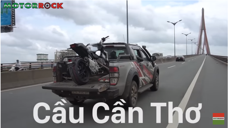 Honda CB1000R 2018 Plus - Siêu phẩm đầu tiên Motorrock giao về Cần Thơ