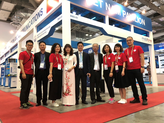Giải pháp công nghệ Việt ghi điểm tại Triển lãm quốc tế Communic Asia