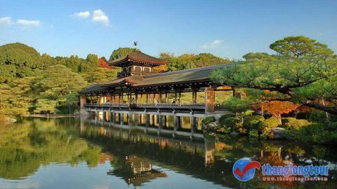 Ngôi đền Heian nổi tiếng tại Kyoto, Nhật Bản