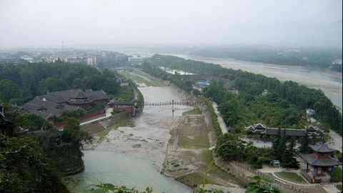 Núi Thanh Thành và hệ thống thủy lợi Đô Giang Yển tại Tứ Xuyên, Trung Quốc