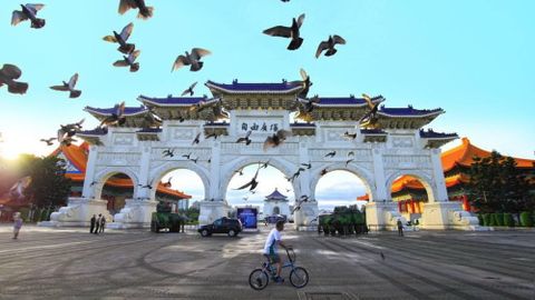 Du ngoạn Lục Đảo, Đài Loan