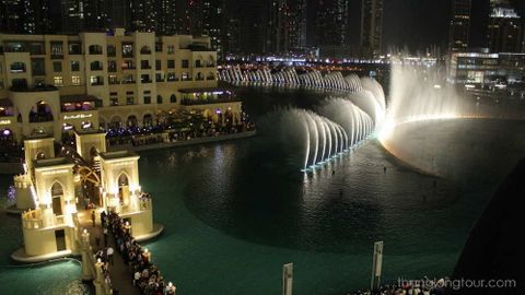 Choáng ngợp trước đài phun nước lớn nhất thế giới ở Dubai