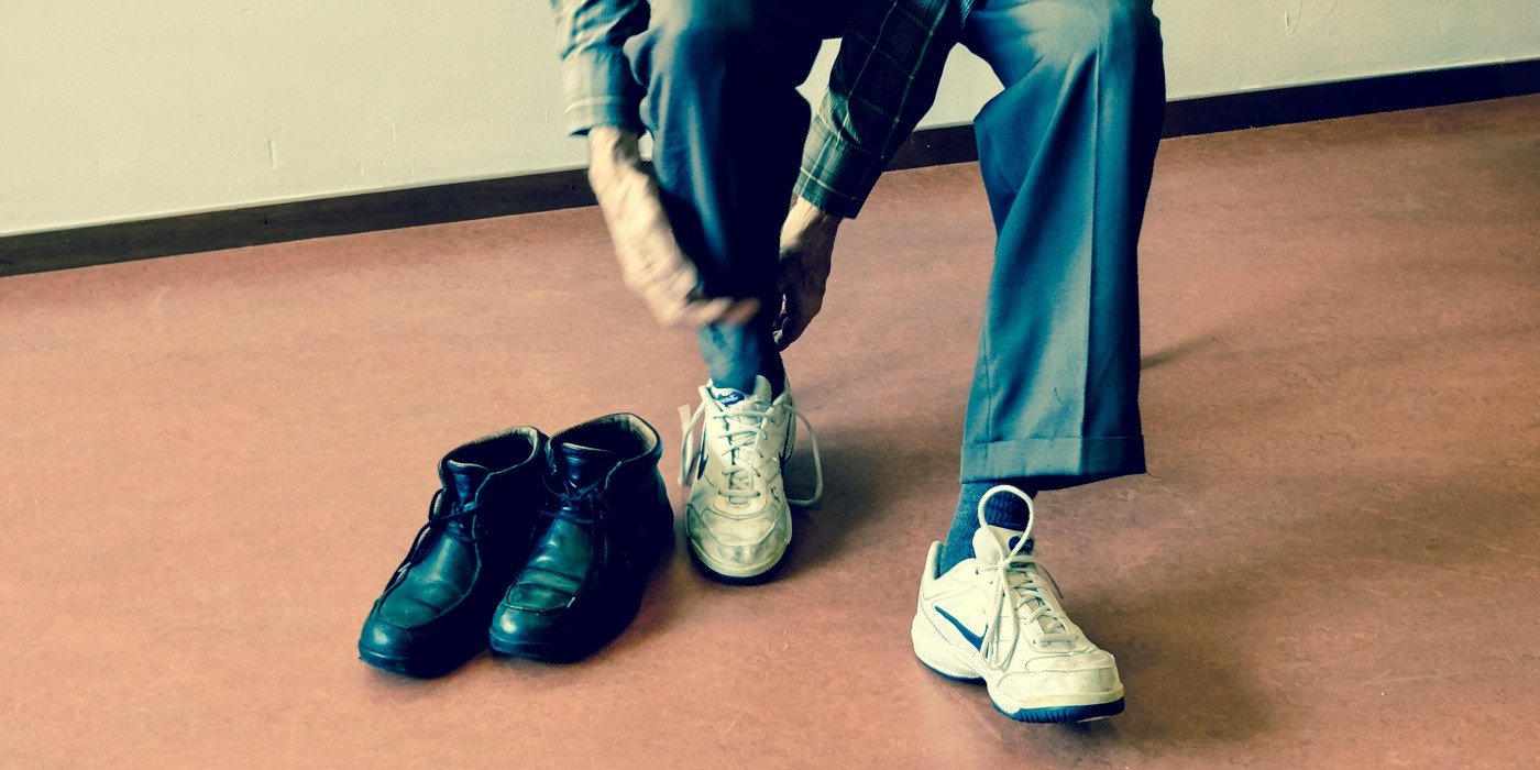 Đàn ông và Sneakers: Mặc sao Cho Đẹp