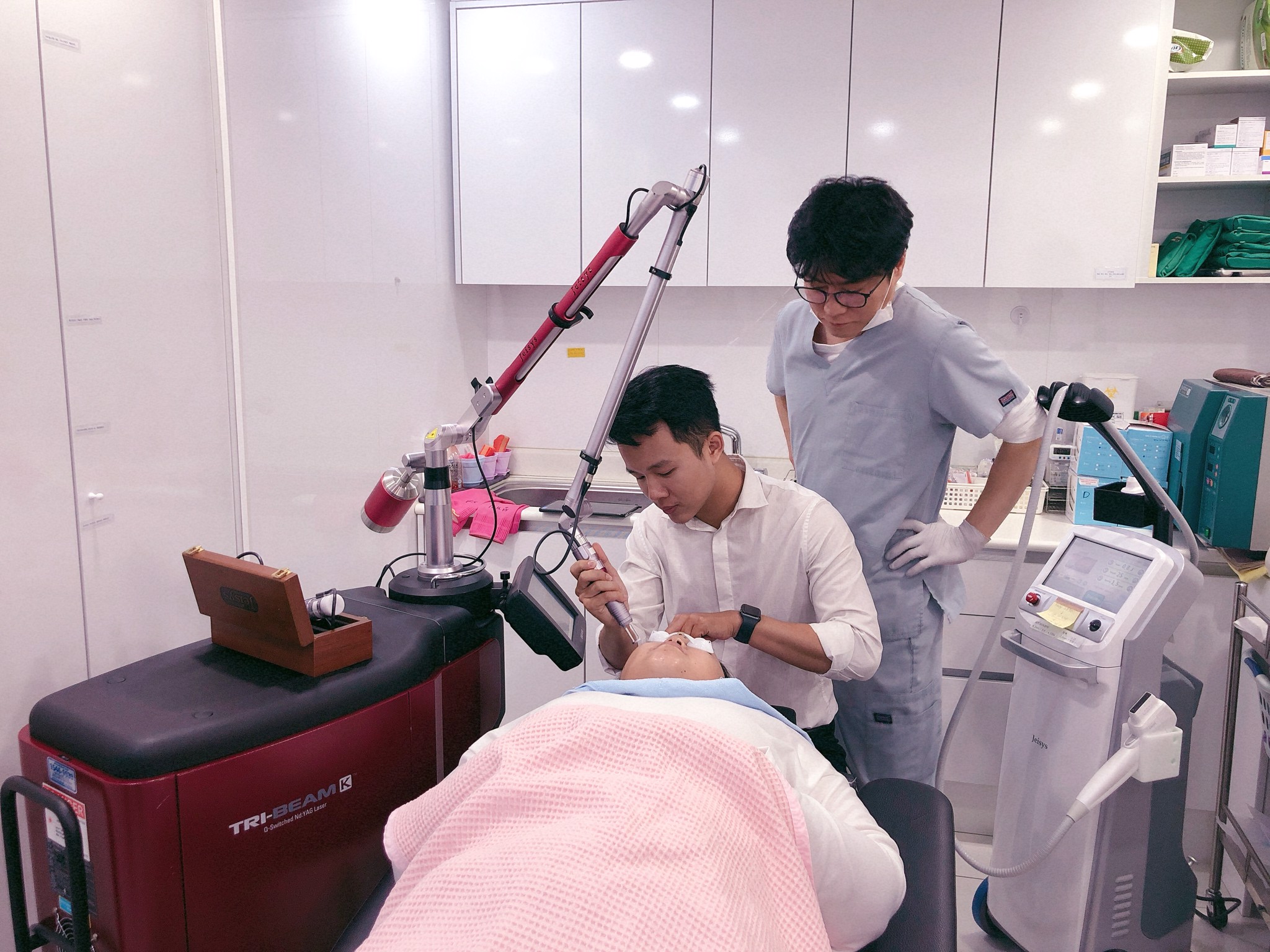 CÔNG NGHỆ NÂNG CƠ, TRẺ HÓA DA, THU HỒI VỐN NHANH CHO CÁC SPA MỚI