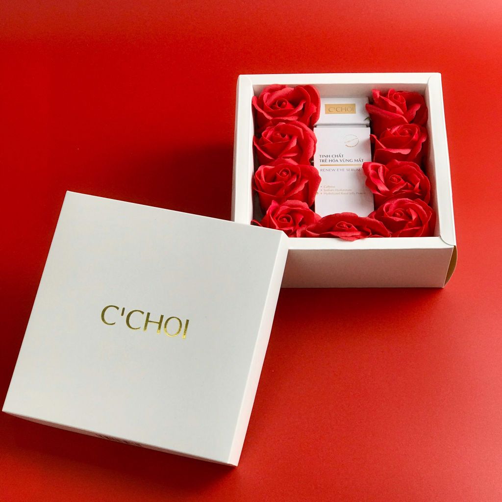 Chương Trình Quốc Tế Phụ Nữ: Hộp Quà Tặng Cao Cấp Mắt Biếc