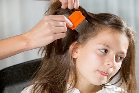 Bạc tóc sớm ở trẻ nguyên nhân và giải pháp