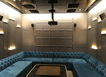Thiết kế và lắp đặt nội thất phòng phim kết hợp KTV tại Căn biệt thự mẫu Đồi Thiền Flamingo