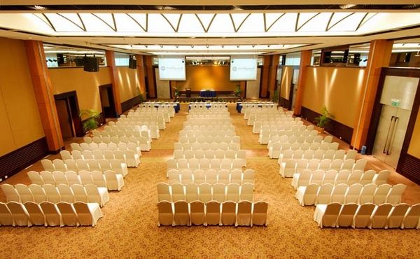 lap-dat-am-thanh-hoi-nghi