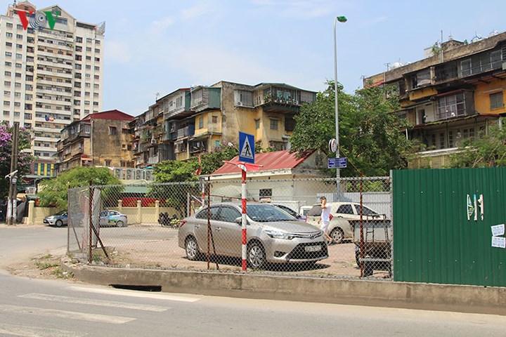 Bãi đỗ xe thông minh thành nơi trông xe trái phép