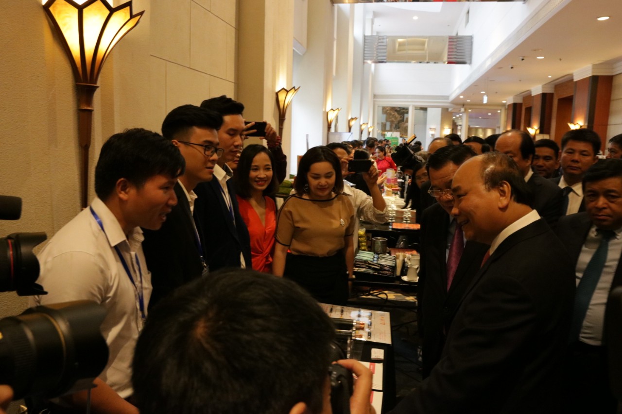 BAN LÃNH ĐẠO CÔNG TY CỔ PHẦN VINA ELECTRIC THAM DỰ HỘI NGHỊ XÚC TIẾN ĐẦU TƯ VÀ THƯƠNG MẠI VIỆT NAM- CAMPUCHIA NGÀY 4/10/2019.