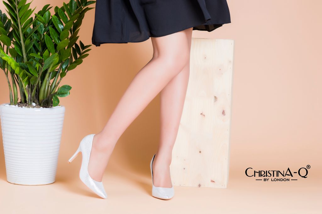 5 mẫu giày nữ thời trang cho cô nàng công sở