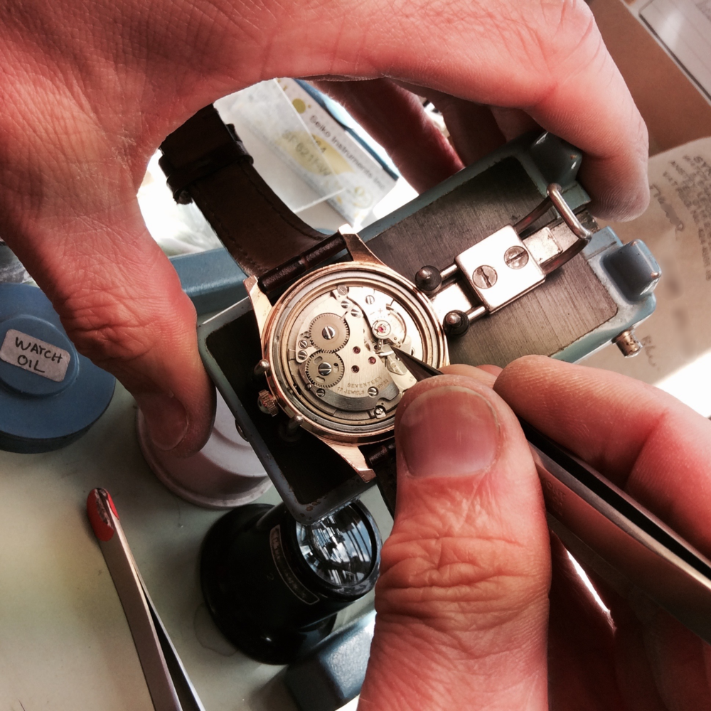 Địa chỉ sửa đồng hồ cổ ở Hà Nội mới cập nhật