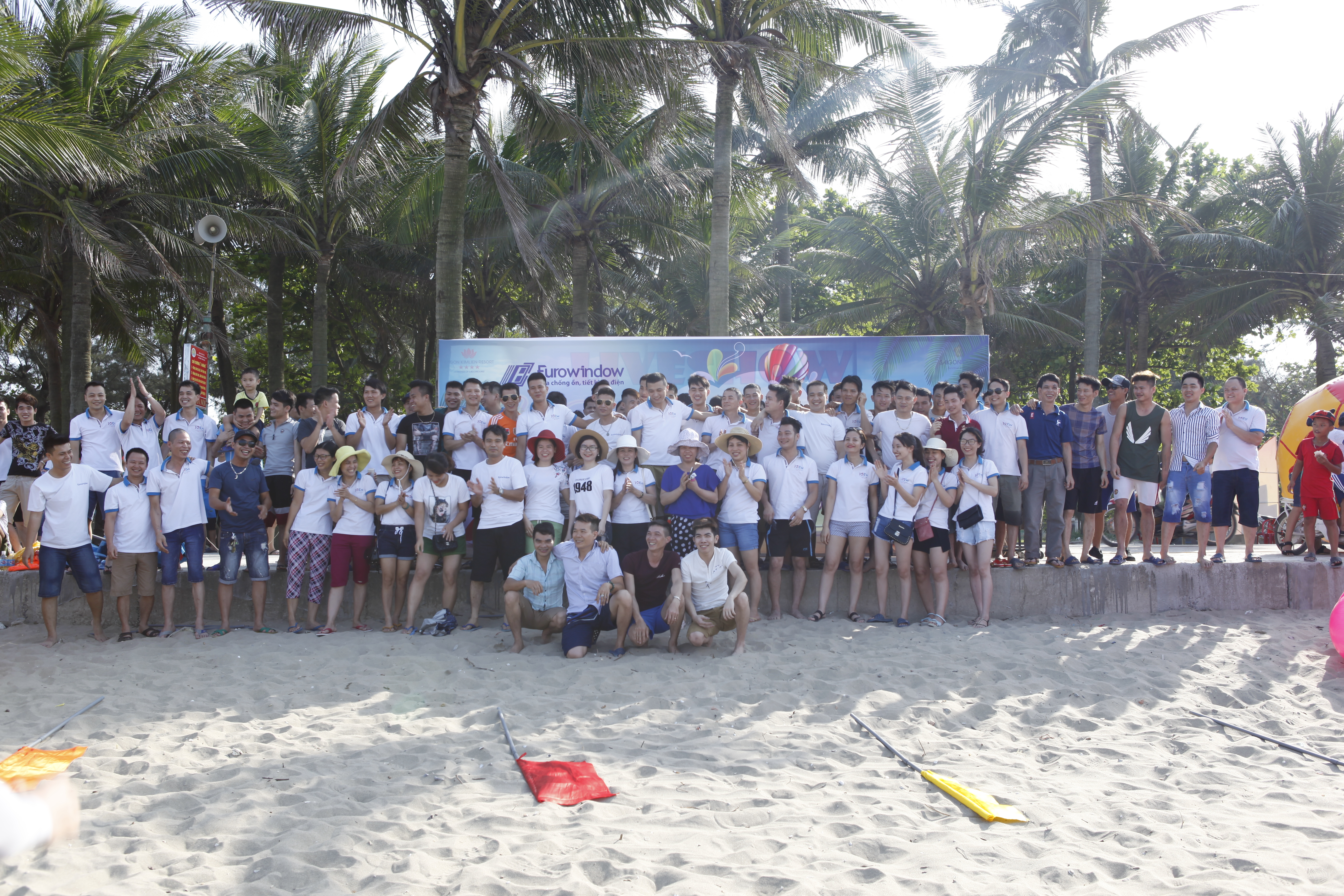 Khởi động mùa du lịch hè bùng cháy, gắn kết yêu thương – “Love Summer, Love Eurowindow 2018”