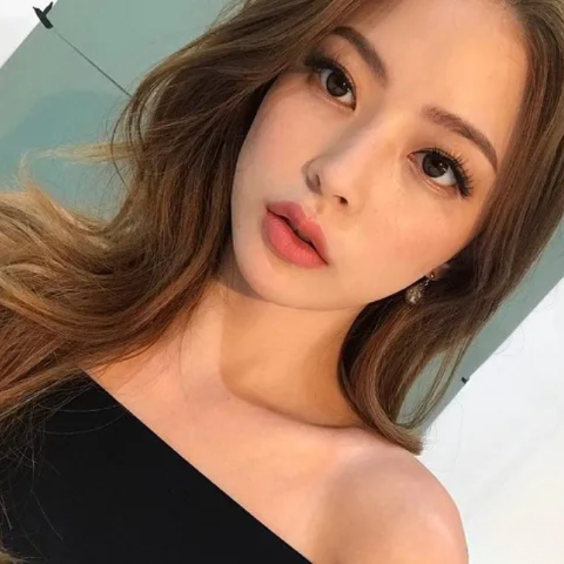 Phong Cách Trang Điểm Trà Sữa – Ngọt Ngào, Tinh Tế Và Cực Kỳ “Hút Mắt”