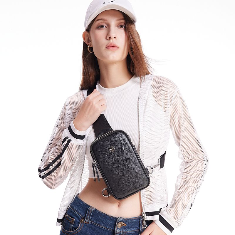 Top Các Mẫu Túi Xách Đi Chơi Mới Và Hot Nhất 2024 (2)