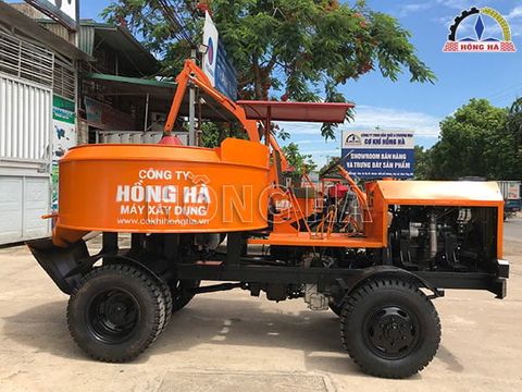Hồng Hà cung cấp máy trộn bê tông tự hành đến các công trình tại Đắk Lắk
