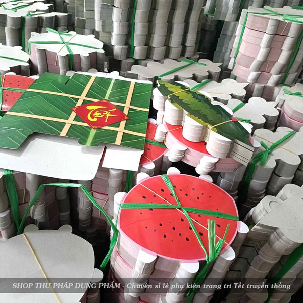 Mô hình bánh chưng bánh tét miếng dưa hấu trang trí Tết