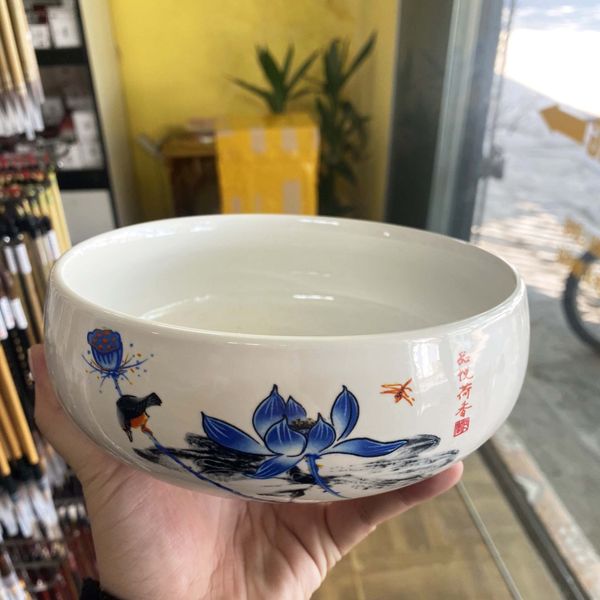 Bát sứ đựng mực hoa sen