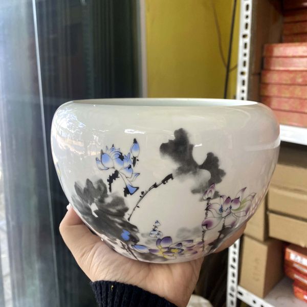 Bát sứ đựng mực hoa sen