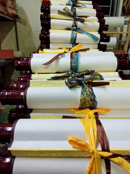 Biểu liễn câu đối đỏ kích thước 23x160cm