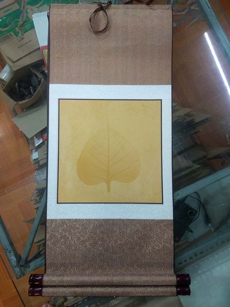 Biểu liễn lụa thư pháp lá bồ đề