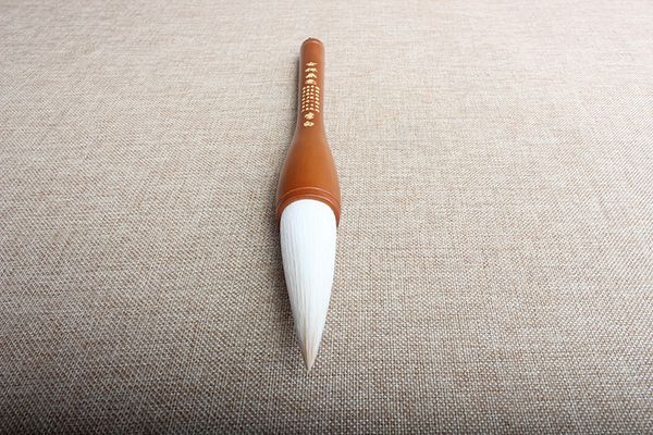 Bút lông thư pháp kiêm hào đẩu bút viết câu đối M200