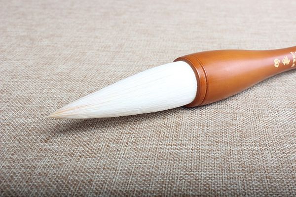 Bút lông thư pháp kiêm hào đẩu bút viết câu đối M200