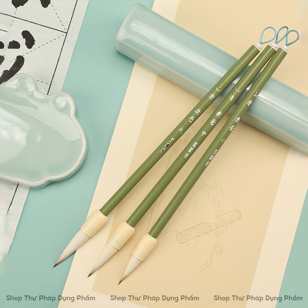 Bút lông viết thư pháp sơn thanh