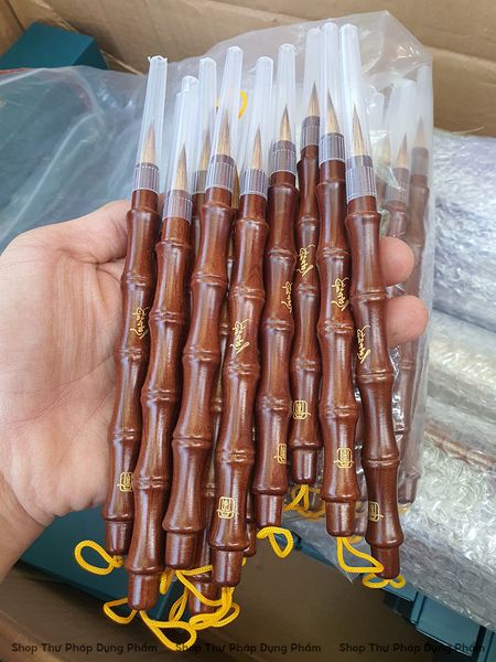 Bút lông viết thư pháp lang hào xả đắc