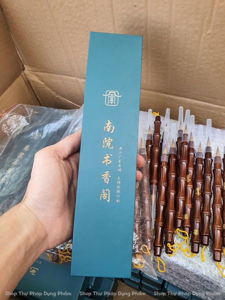 Bút lông viết thư pháp lang hào xả đắc