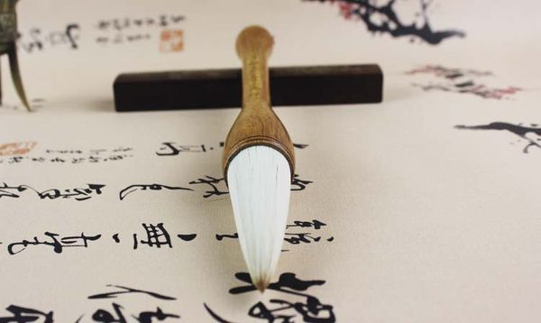 Bút lông thư pháp đại tự cán gỗ viết câu đối, biểu liễn