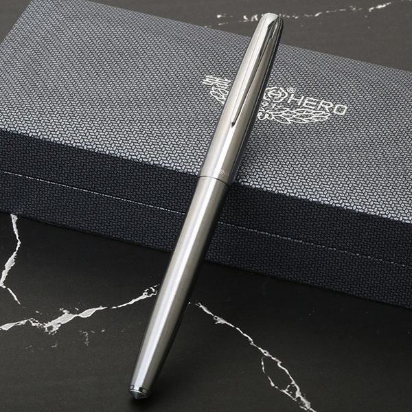 Bút máy Hero cao cấp 100 (phiên bản cổ điển) được nhiều người ưa chuộng