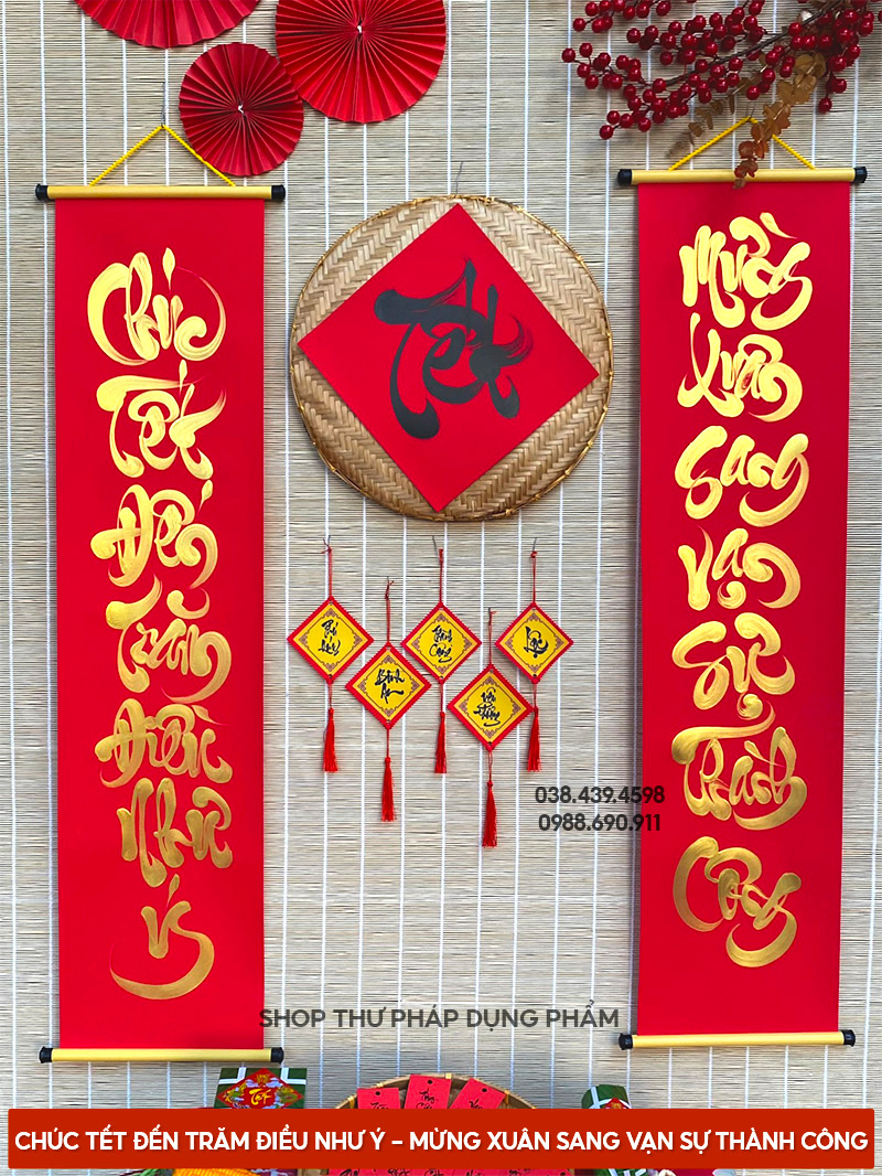 Giấy nhung viết thư pháp, câu đối tết