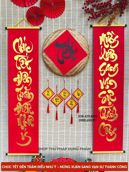 Câu đối tết chữ thư pháp