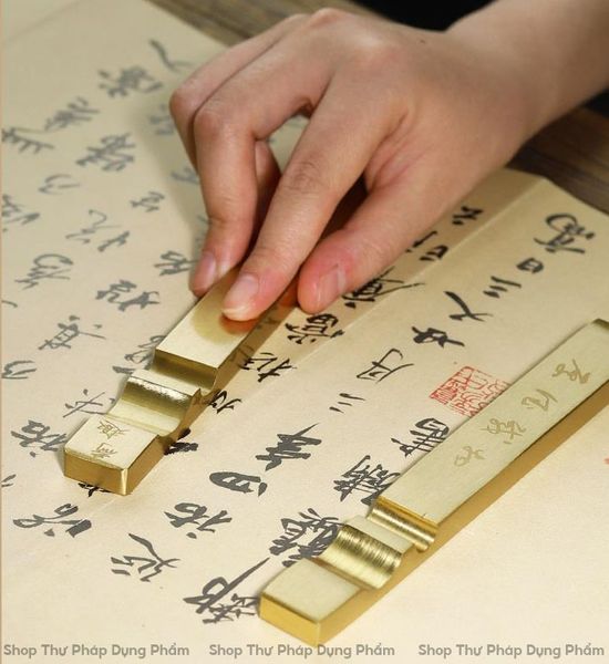Chặn giấy thư pháp đồng kết hợp gác bút