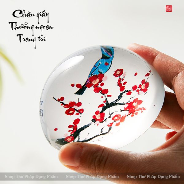 Chặn giấy thư pháp thủy tinh hình tròn in tranh sắc nét độ nặng thích hợp