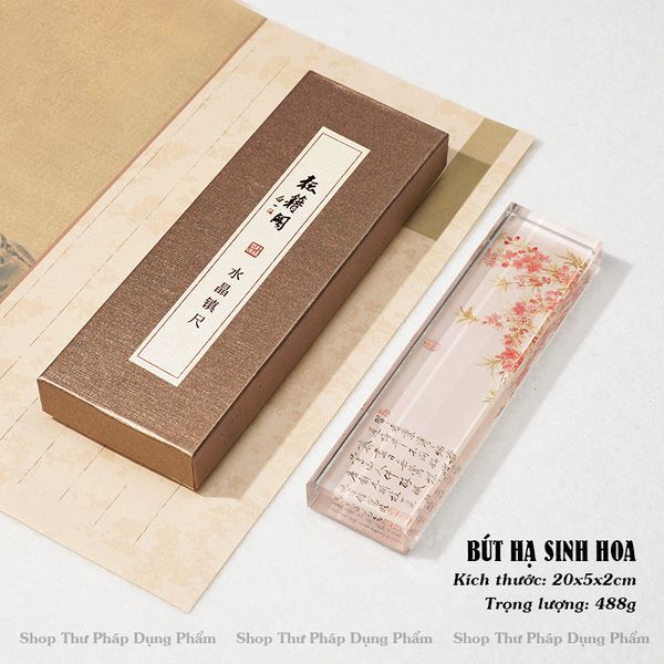 Chặn giấy thư pháp chất liệu thủy tinh 20x5cm in tranh sắc nét độ nặng thích hợp