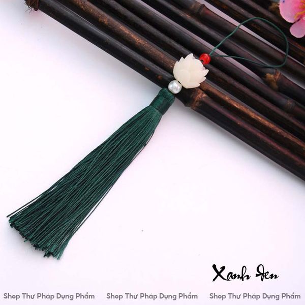 Dây treo tua rua ngọc bội hoa sen treo trang trí