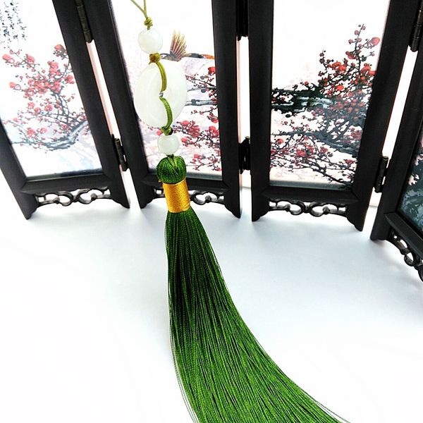 Dây treo tua rua ngọc bội bình an treo trang trí