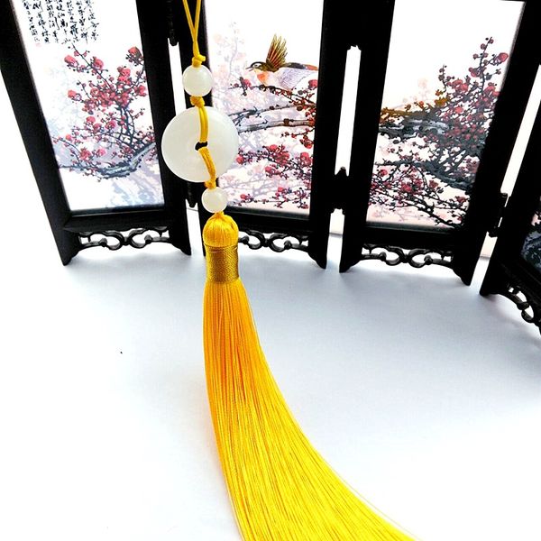 Dây treo tua rua ngọc bội bình an treo trang trí