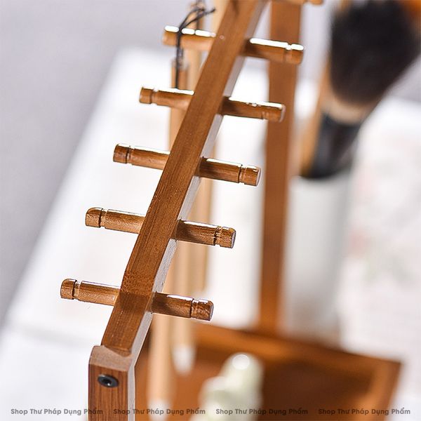 Giá treo bút lông kết hợp khay đựng đồ gỗ trúc tự nhiên