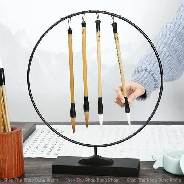 Giá treo bút lông thư pháp dáng tròn