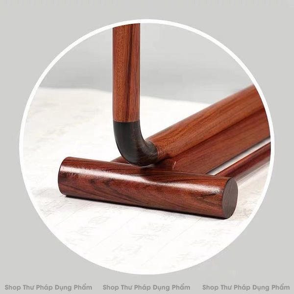 Giá treo bút lông thư pháp chất liệu gỗ trắc