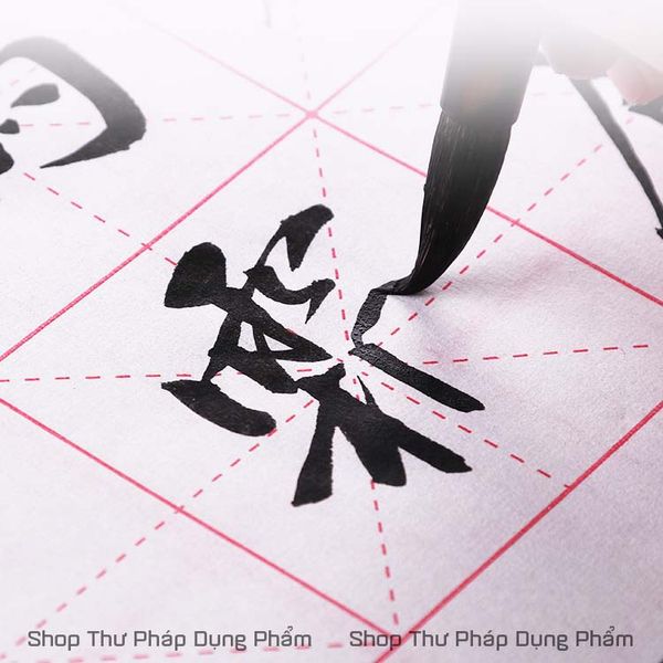 Giấy xuyến chỉ ô chữ mễ