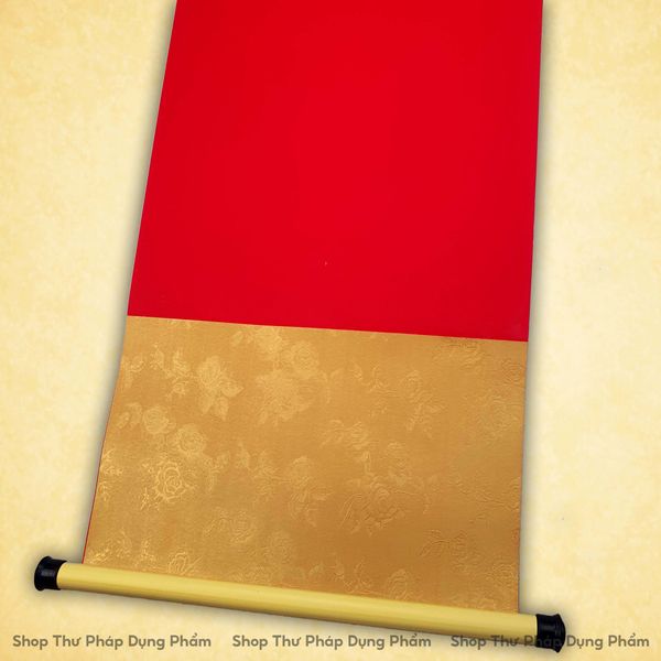 Liễn giấy câu đối đỏ viết thư pháp