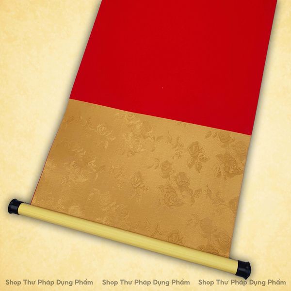 Liễn giấy câu đối đỏ viết thư pháp