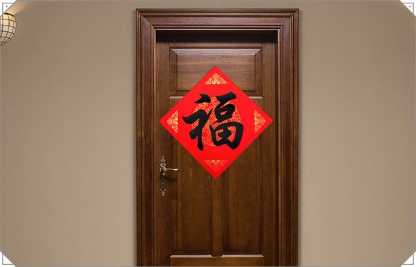 Giấy xuyến đỏ viết câu đối hình rồng phượng