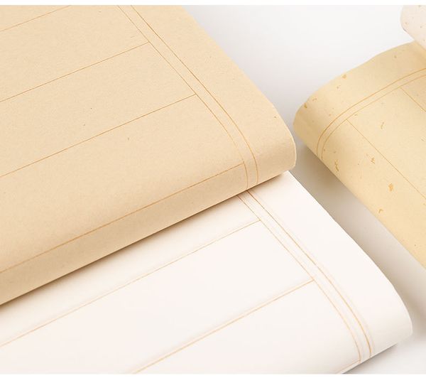 Giấy xuyến chỉ kẻ dọc viết chữ tiểu khải