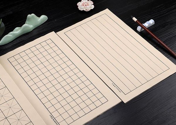 Giấy Xuyến Chỉ Màu Cổ Viết Chữ Tiểu Khải