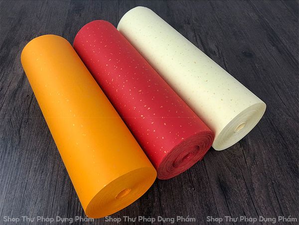 Cuộn giấy xuyến chỉ